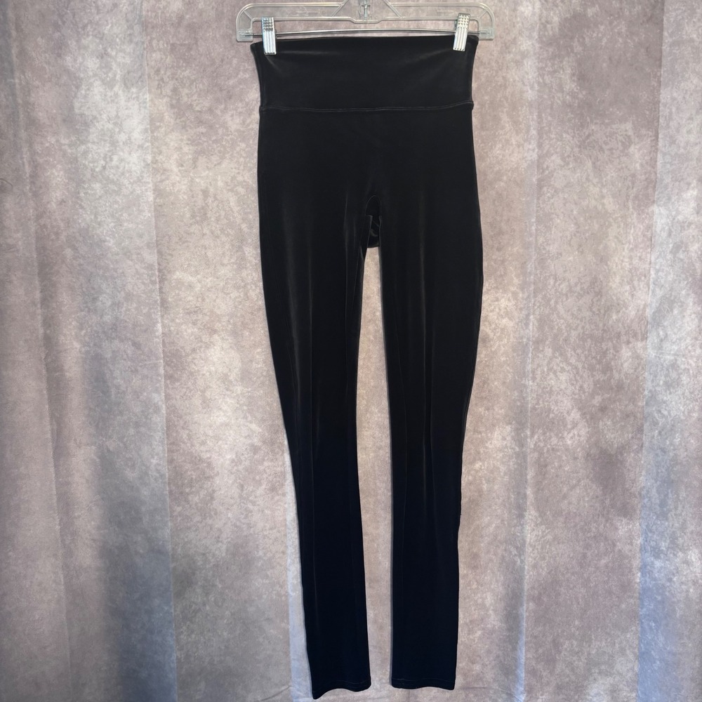 Spanx Velvet High Waisted Leggings Womens Small Black Sleek Chic Holiday